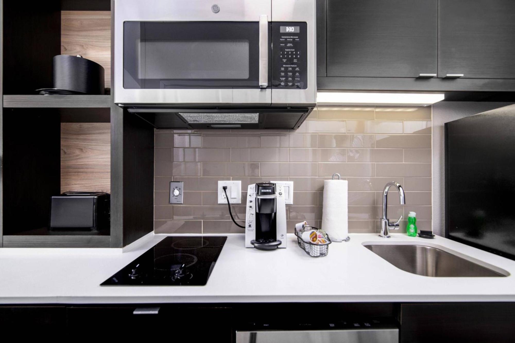 Towneplace Suites By Marriott Houston Hobby Airport 外观 照片