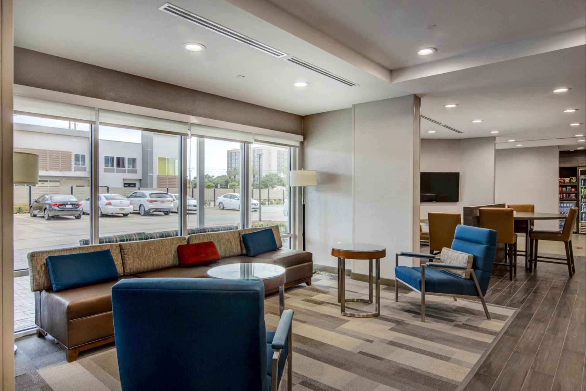 Towneplace Suites By Marriott Houston Hobby Airport 外观 照片